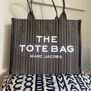 Marc Jacobs The Tote Bag Large Jacquard